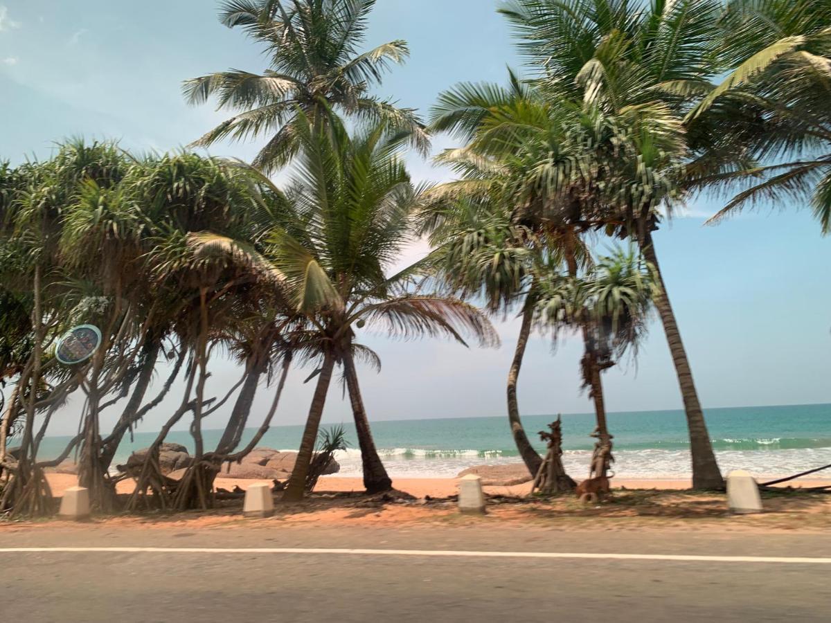 Tranquil Private Villa Near Bentota Beach Ngoại thất bức ảnh